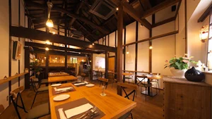 柚 クッチーナ ナチュラーレまで徒歩5分