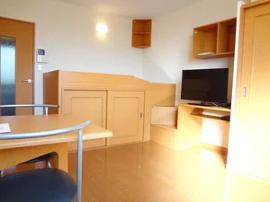 富山県のマンスリーマンション・ウィークリーマンション「レオパレス蓮花寺 112(No.608024)」メイン画像