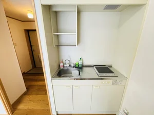 ＩＨ１口コンロ付♪スーパーで食材を買ってきたらすぐにお料理に取り掛かれます！