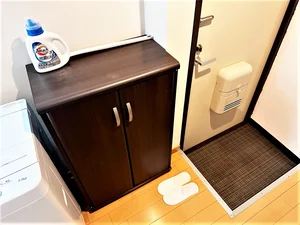 【シューズボックス】富山市ウィークリーマンションでは靴箱も完備♪富山市エリアの出張、旅行にも欠かせないですよね(^^)/7日以上の利用に適した設備がここにはあります。