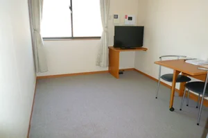 のマンスリーマンション・ウィークリーマンション「レオパレスＣｏｍｏ 208(No.625264)」メイン画像