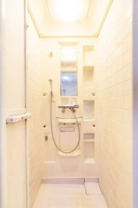 プライベートシャワーブース