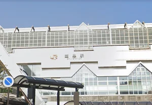 岐阜駅まで車で12分4.5km。