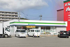 ファミリーマート 敦賀木崎通り店まで徒歩20分、1.6km。