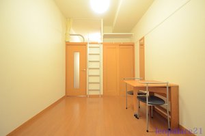 のマンスリーマンション・ウィークリーマンション「レオパレスふじ 105(No.631771)」メイン画像