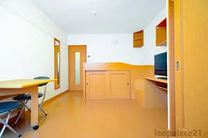 邑楽郡板倉町のマンスリーマンション・ウィークリーマンション「レオパレスグリーンフラットＥ 105(No.632394)」メイン画像