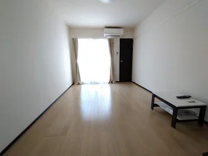 のマンスリーマンション・ウィークリーマンション「レオネクストシャトル杉田Ⅴ 101(No.634769)」メイン画像