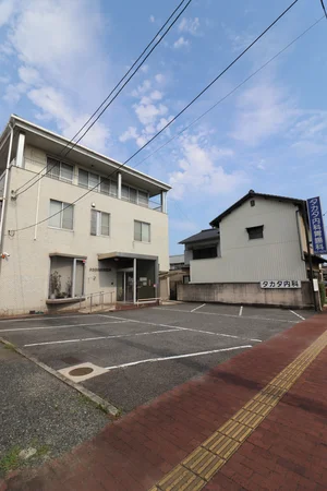 タカタ内科胃腸科まで徒歩８分