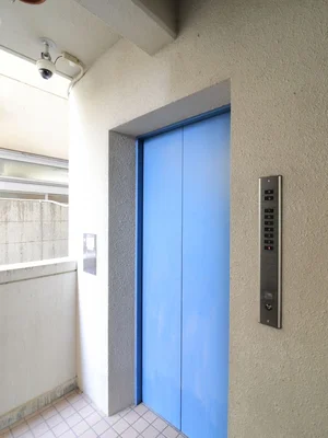 防犯カメラ＆エレベーター