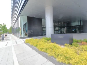 広島テレビ株式会社　徒歩6分