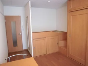 のマンスリーマンション・ウィークリーマンション「レオパレスラテラ 102(No.646497)」メイン画像