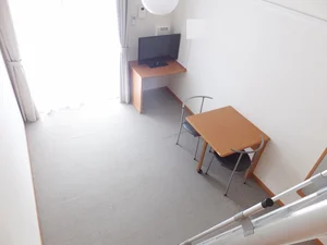 新潟県立大学周辺のマンスリーマンション・ウィークリーマンション「レオパレスエリア５１ 303(No.650180)」メイン画像