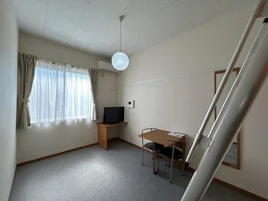 のマンスリーマンション・ウィークリーマンション「レオパレスパークサイド 206(No.661080)」メイン画像