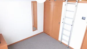 のマンスリーマンション・ウィークリーマンション「レオパレスバンビーナ 206(No.670907)」メイン画像