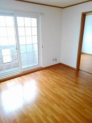 のマンスリーマンション・ウィークリーマンション「サンクリオージュ壱番館 205・洋室(No.676835)」メイン画像