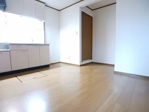 秋田市のマンスリーマンション・ウィークリーマンション「メゾン・ド・サンフラワー 101・洋室(No.677449)」メイン画像