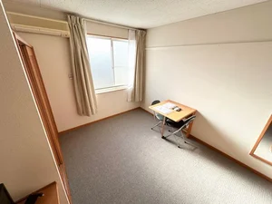 のマンスリーマンション・ウィークリーマンション「レオパレス赤池Ｂ 206(No.703575)」メイン画像