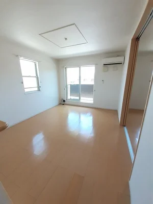総社市のマンスリーマンション・ウィークリーマンション「ライツェント・シックⅡ 201・洋室(No.703962)」メイン画像