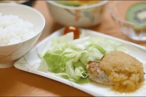 ◆栄養満点の出来立てのお食事を毎日提供しております♪（朝食264円/夕食528円）