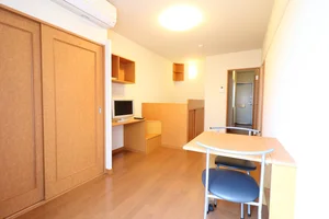 のマンスリーマンション・ウィークリーマンション「レオパレスｒａｄｕｎｏ雲宮 210(No.709850)」メイン画像