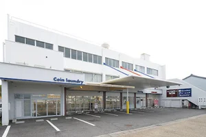 スパークル 都通り店まで徒歩11分