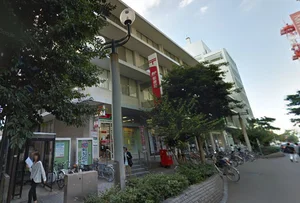 高松中央郵便局まで徒歩14分、1.0km。