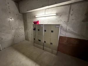 【宅配BOX完備】高松市（瓦町駅前）ウィークリーマンション・高松市（瓦町駅前）マンスリーマンションでは痒い所にも手が届くそんな会社でありたい、そう考えています。お問い合わせは弊社にお任せください‼