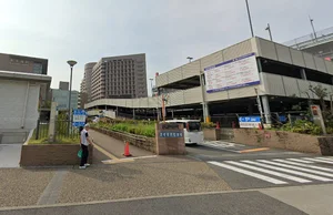 名古屋大学医学部附属病院 車で6分 1.7km