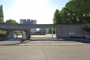 名古屋工業大学 車で6分 1.7km