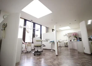 四日市 西城歯科《歯医者/歯周病・虫歯治療》まで徒歩10分
