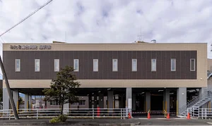 みたき総合病院まで車で8分