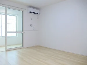 のマンスリーマンション・ウィークリーマンション「フレックス　ガーデン　弐番館 102・洋室(No.717817)」メイン画像