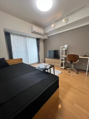 弁天町駅（大阪府）のマンスリーマンション・ウィークリーマンション「BraTTo弁天町南【セミダブルベッド♪YouTubeもNetflixも視聴可能♪】 (No.718038)」メイン画像