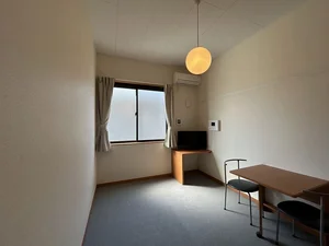 のマンスリーマンション・ウィークリーマンション「レオパレスカサブランカⅡ 207(No.721870)」メイン画像