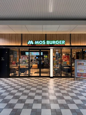 モスバーガーアスティ岐阜店まで徒歩6分