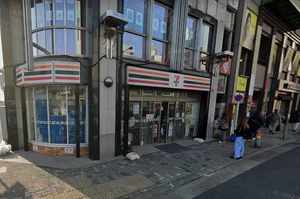 セブン-イレブン 名古屋金山駅南口店まで徒歩6分