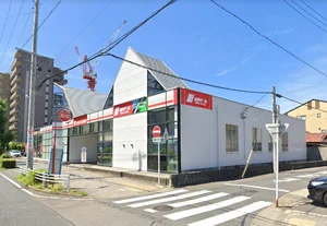 ニッポンレンタカー 名古屋駅新幹線口 営業所まで徒歩6分。