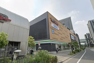 109シネマズ名古屋まで徒歩22分。