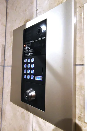 オートロック 鍵にて解除 防犯対策もされた安心安全な物件!