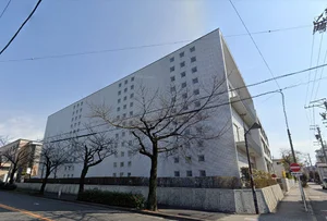 名古屋女子大学まで車で23分。