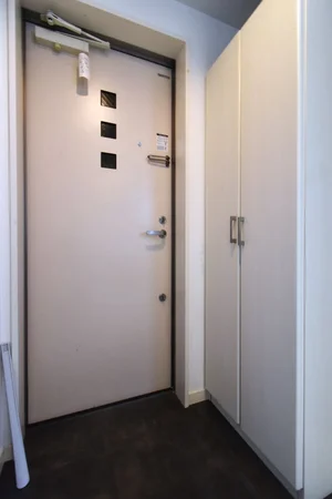 シューズBOXもあり靴などの収納も便利！　リフォームの際などの滞在にも！