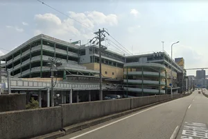 アピタ千代田橋店まで車で19分。