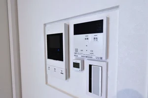 テレビモニターホン付で本人確認し　セキュリティ対策！