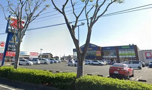 TSUTAYA 三ノ輪店まで車で10分