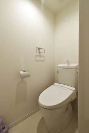 バストイレ別! トイレブラシや洗剤等も標準化されているので清潔に保っていただけます!