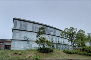 愛知教育大学まで車で27分。