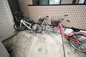 駐輪スペース! 近場へのお出かけや出勤などにも便利!