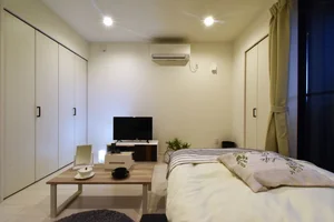 テレビ付き ソファもあり 休日や仕事帰りに楽しめます!