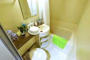 シャンプーやコンディショナー・ボディーソープやお風呂洗剤・スポンジなど豊富な備品のラインナップ!