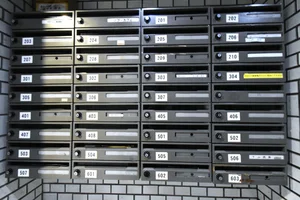 郵便ポストあり　郵送物も受け取り可能となっております！